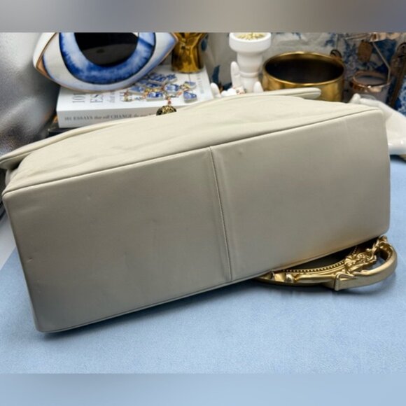 🆕 KURT GEIGER LONDON 🧿 NWT XXL Kew Leather Bag, Off White Leather - Picture 14 of 16